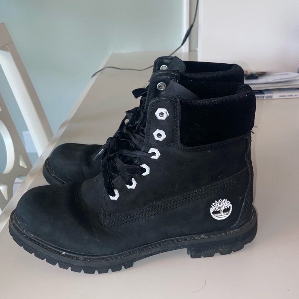 Black Timberland Boots with suede back and laces